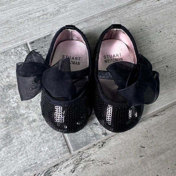 Stuart Weitzman "Baby Bling" Sequin Crib Shoe - size 1 - Picture 3 of 6